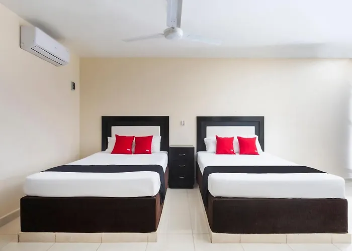Standard Queen Room